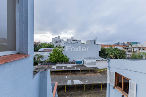 Image 17 - 989816
