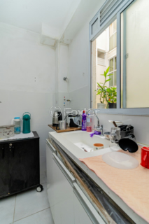 Image 15 - 989821