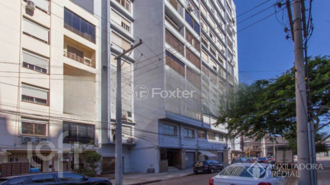 Image 3 - 989847