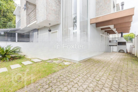 Image 8 - 989868