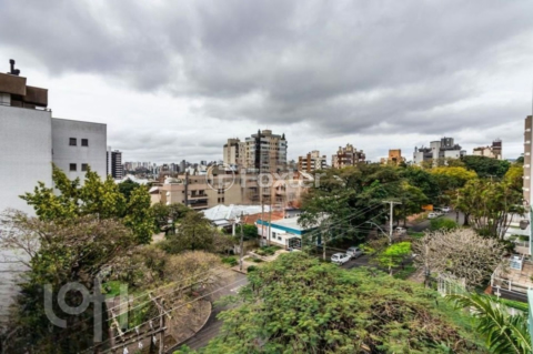 Image 11 - 990117