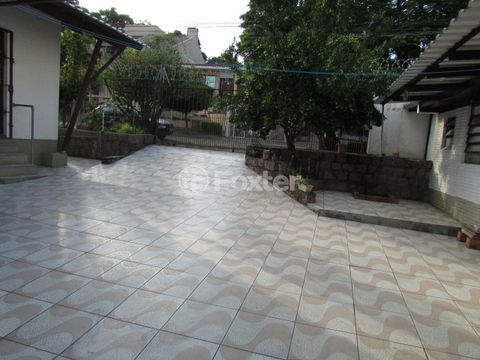 Image 8 - 990121