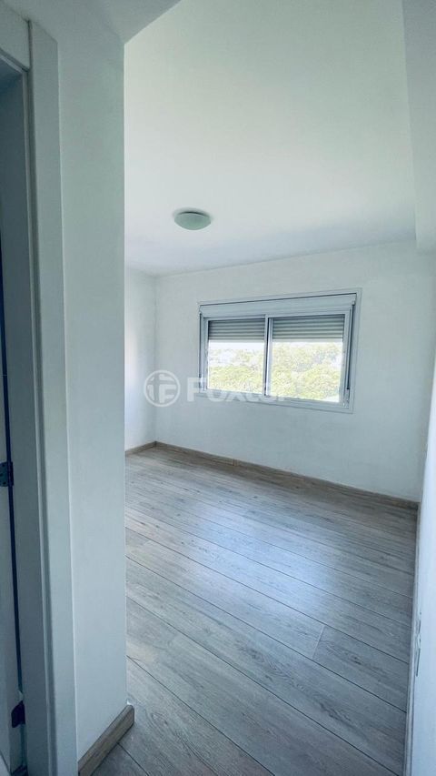 Image 3 - 990166