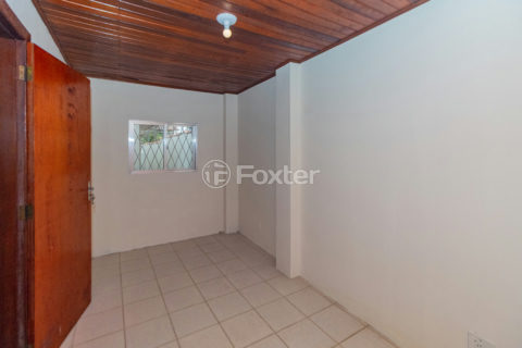 Image 31 - 990238