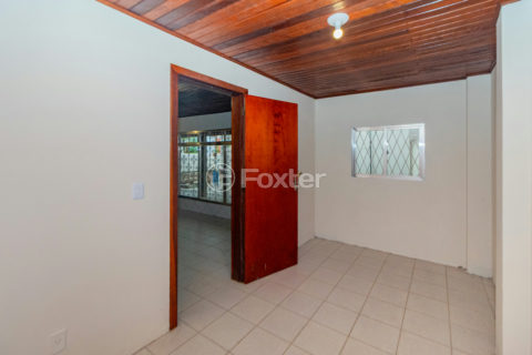 Image 32 - 990238