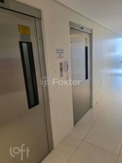 Image 1 - 990484