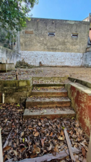 Image 11 - 990496
