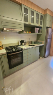 Image 3 - 990500