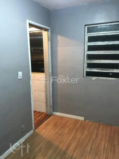 Image 7 - 990522