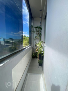 Image 23 - 990595