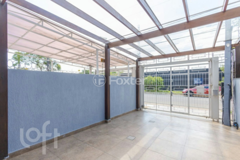 Image 33 - 990613