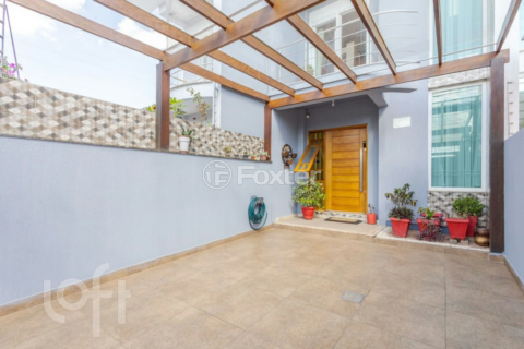 Image 34 - 990613