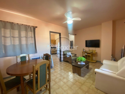 Image 37 - 990798