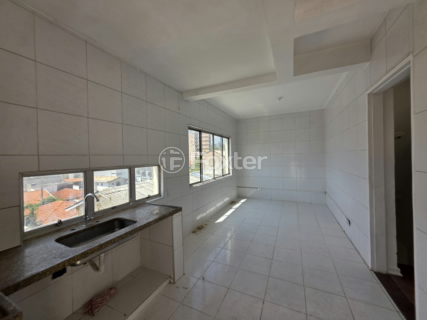 Image 7 - 990810