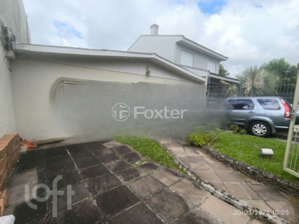 Image 8 - 990886