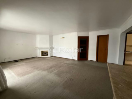 Image 3 - 990905
