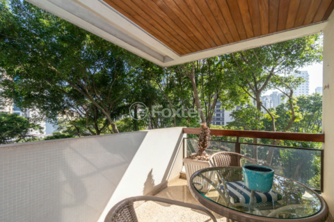 Image 3 - 990987