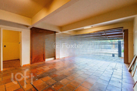 Image 5 - 990992