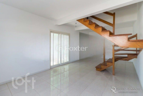 Image 8 - 991008