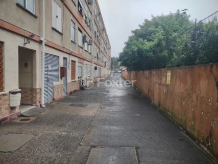 Image 8 - 991039