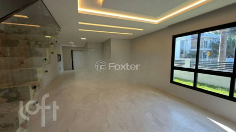 Image 7 - 991040