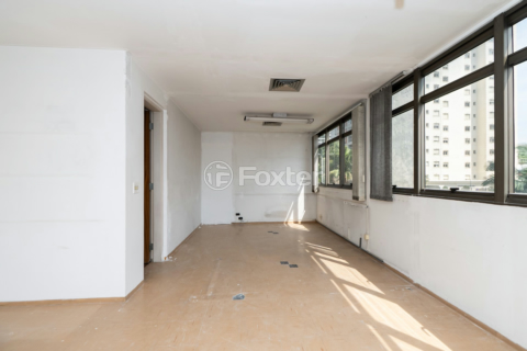 Image 7 - 991104