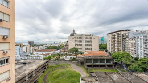 Image 23 - 991117