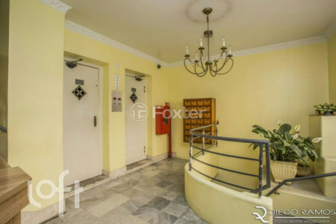 Image 34 - 991117