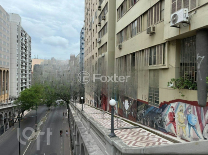 Image 29 - 991117