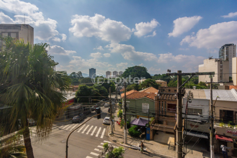 Image 7 - 991157