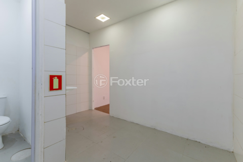 Image 8 - 991187
