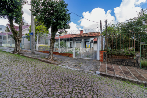Image 33 - 991243