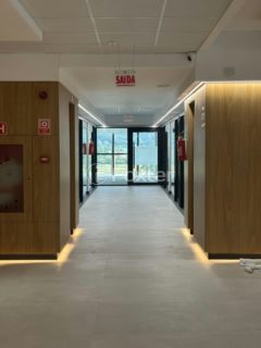 Image 2 - 991286