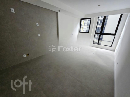 Image 7 - 991411