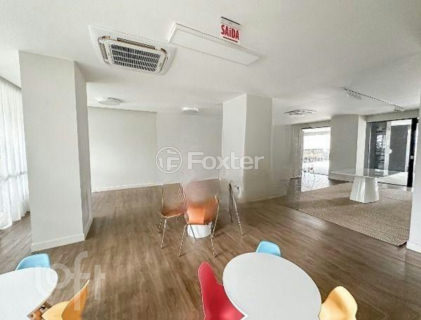 Image 34 - 991523