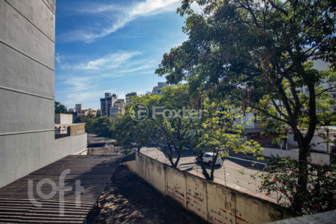 Image 1 - 991856