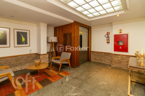 Image 35 - 992021