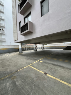 Image 6 - 992060