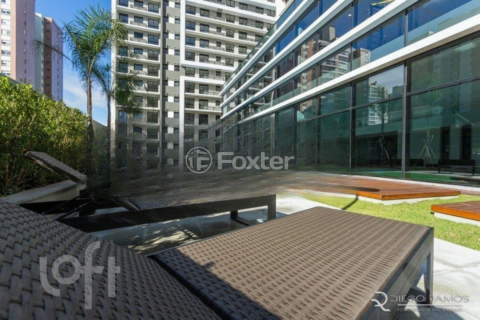 Image 20 - 992214