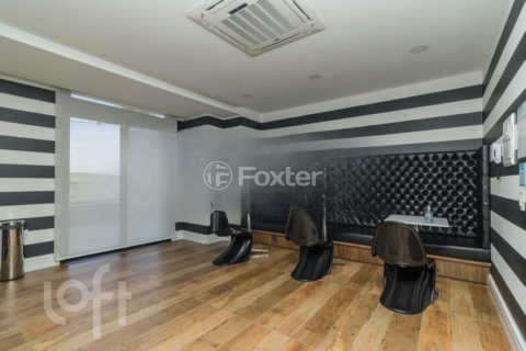 Image 37 - 992214