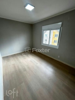 Image 31 - 992265