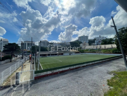 Image 4 - 992371