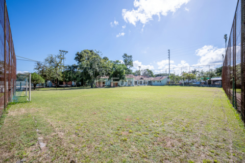 Image 8 - 992417
