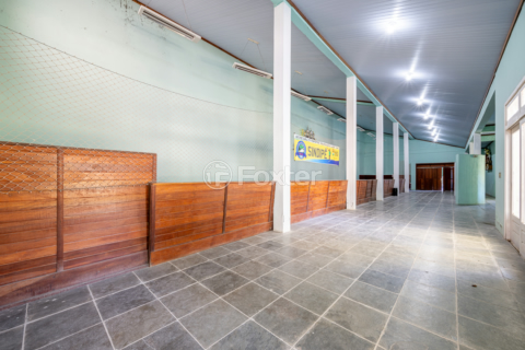 Image 29 - 992417