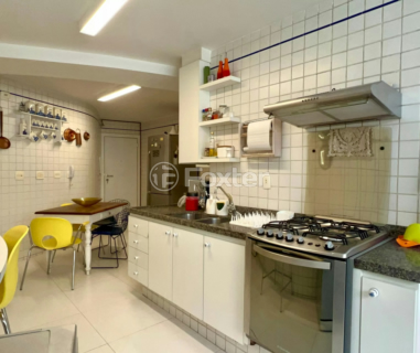 Image 30 - 992418