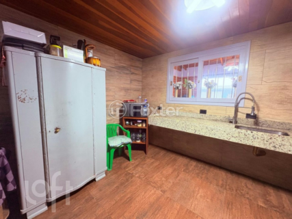 Image 25 - 992434