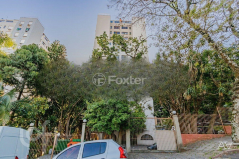 Image 17 - 992443