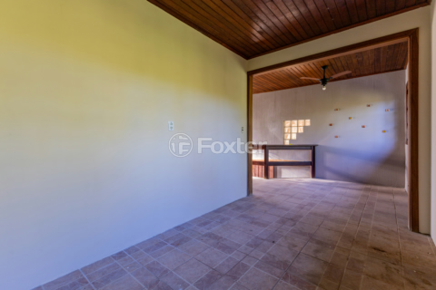 Image 32 - 992501