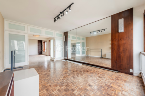 Image 36 - 992503