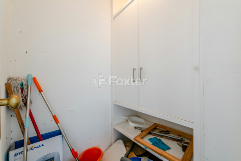 Image 47 - 992503
